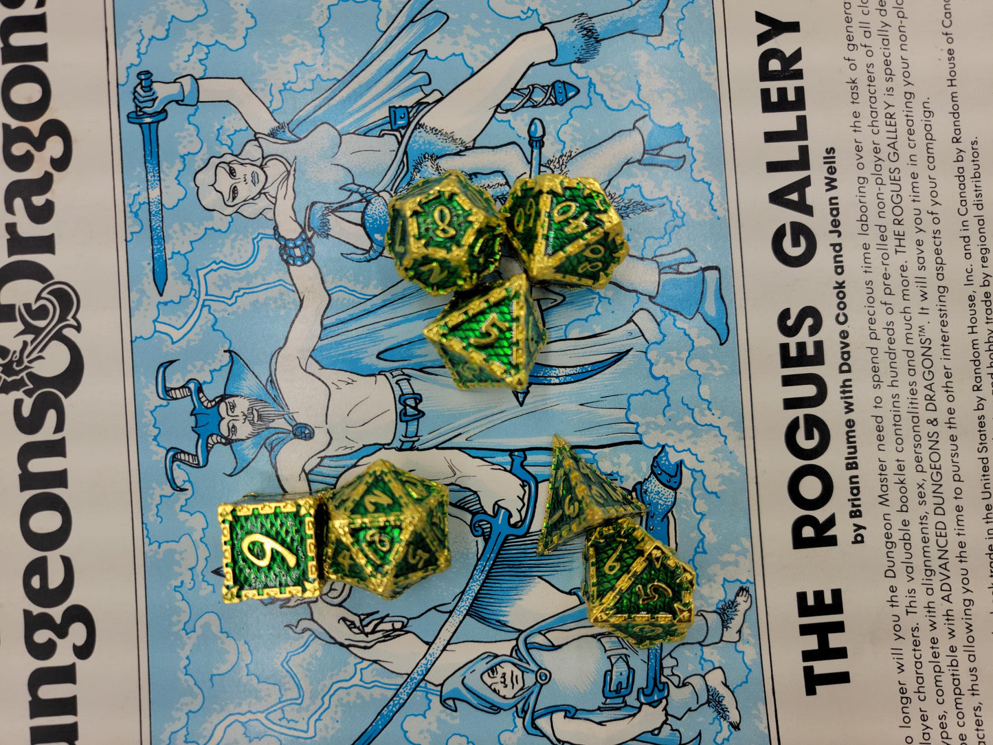 Green & Gold Dragon Scale Metal 7 Piece D&D Dice Set + Metal Box