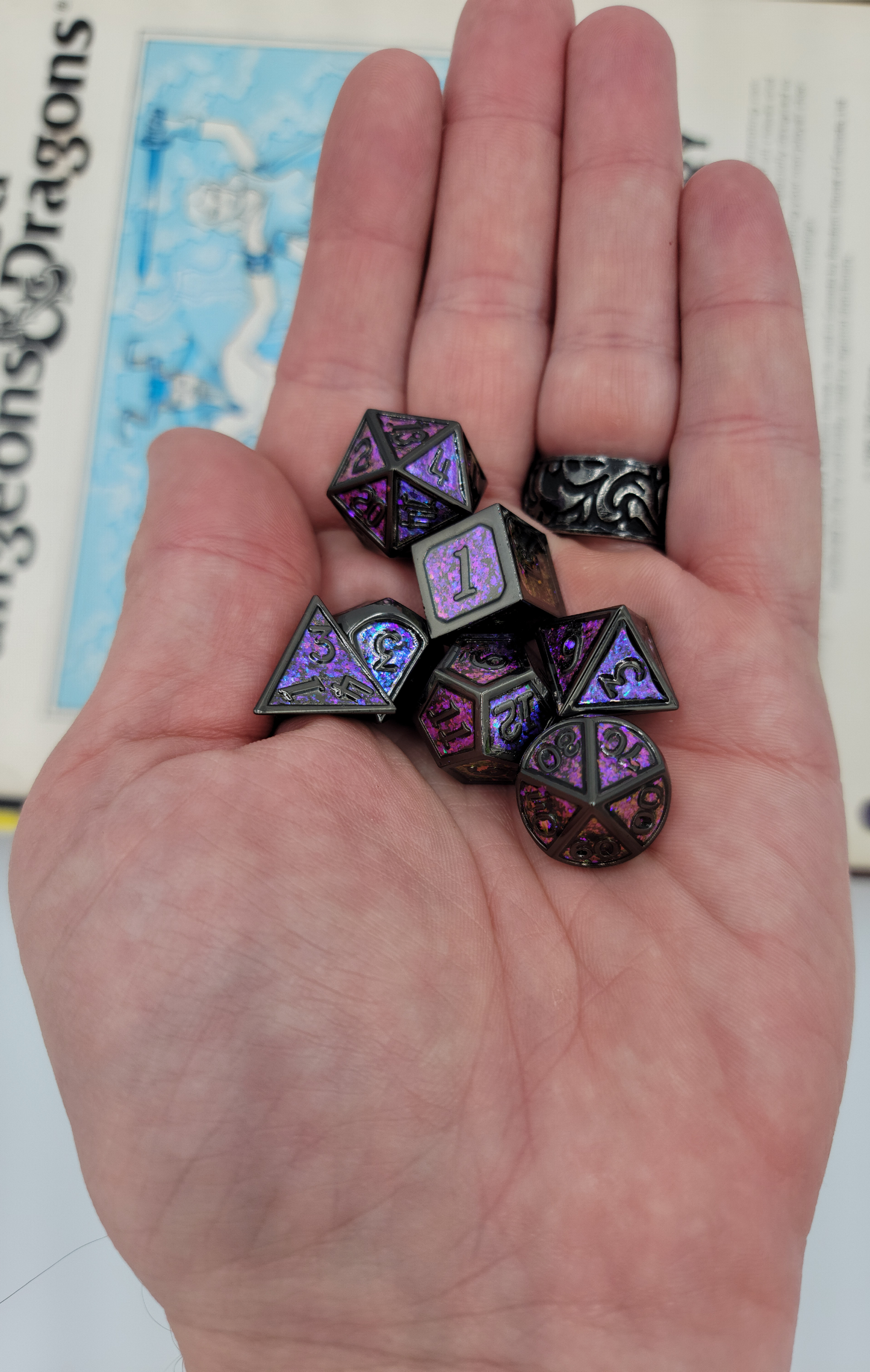 Purple & Black Metal 7 Piece D&D Dice Set + Metal Box