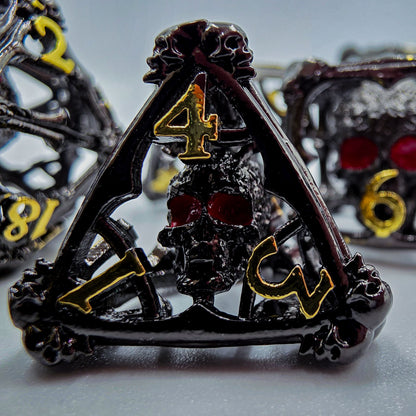 Black & Gold Hollow Metal 3D Skull DND Dice Set