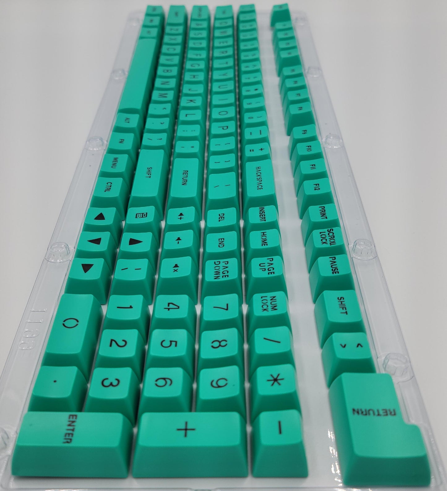 100% Full Size 104 Key Teal Aqua Keycap Set for Mechanical Keybaords