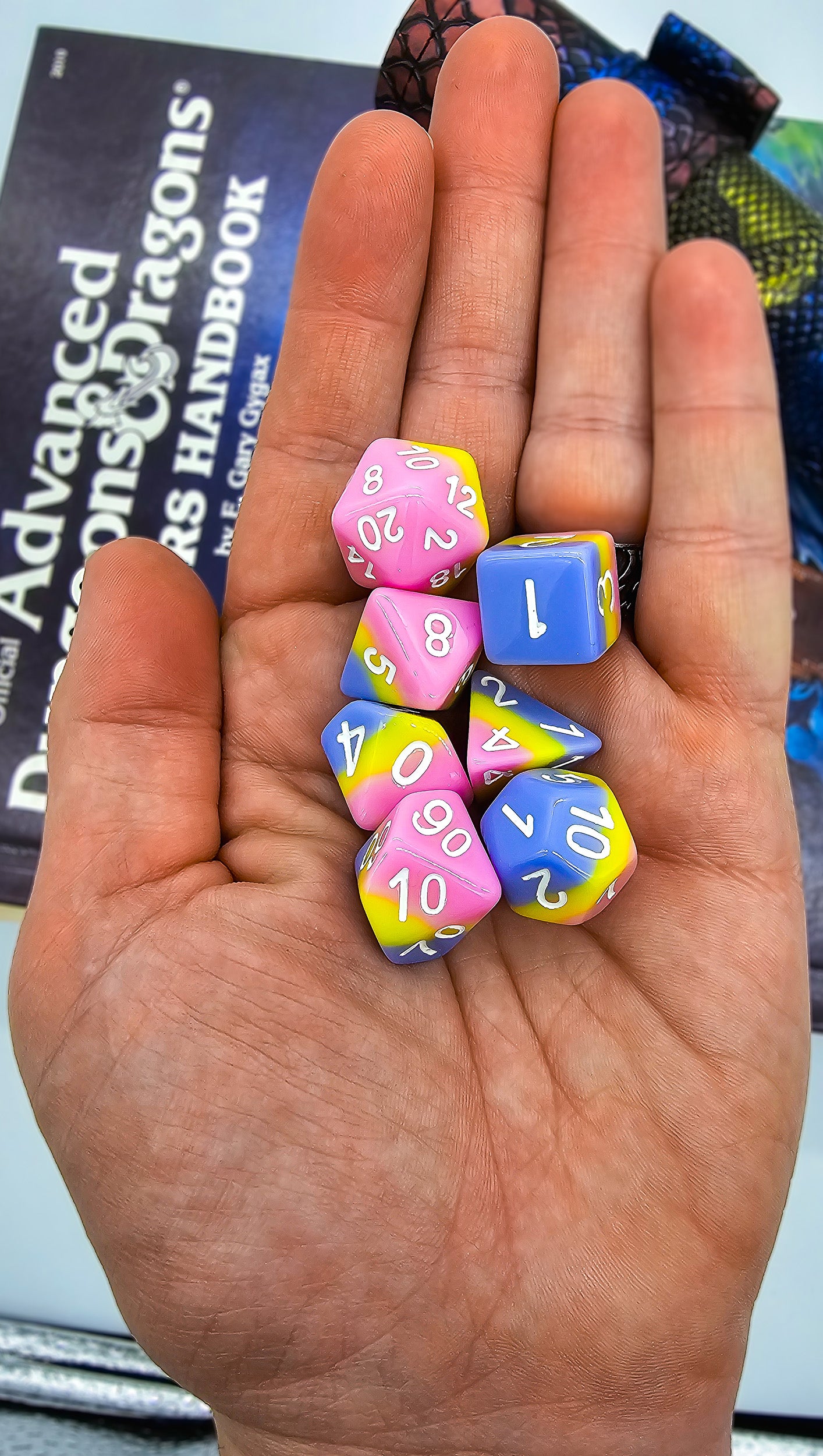 7pcs/Set Pastel Resin DND Dice (Blue, Yellow & Pink)