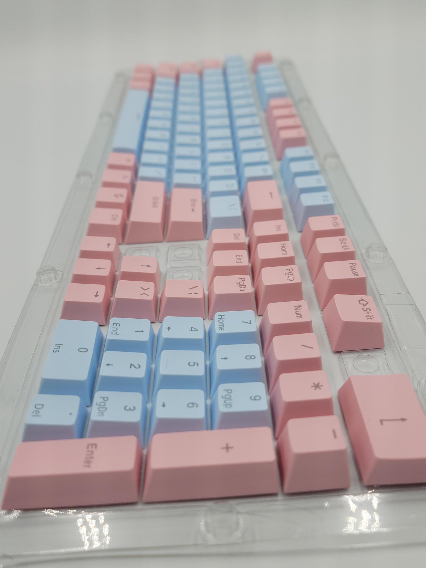 100% Full Size 104 Key Pink & Blue Keycap Set for Mechanical Keybaords