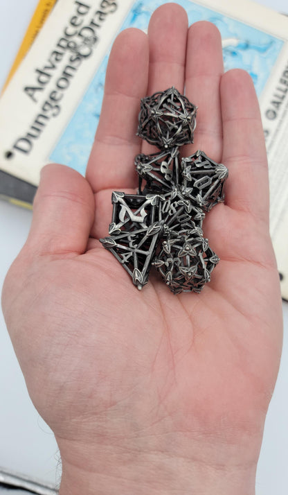 Silver / Gray Hollow Metal Caltrops Dice