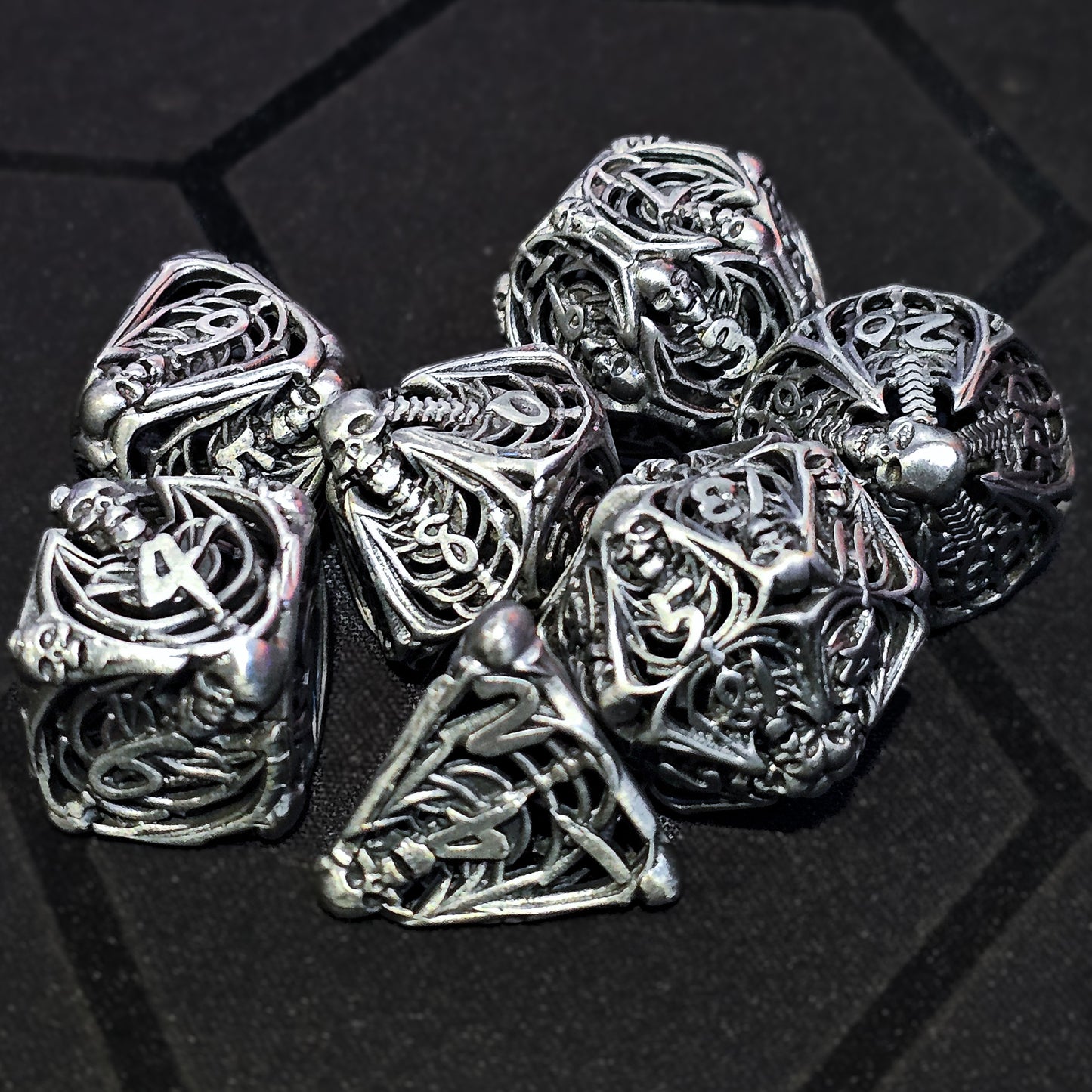 Hollow Metal Silver/Gray Skeleton DND Dice Set