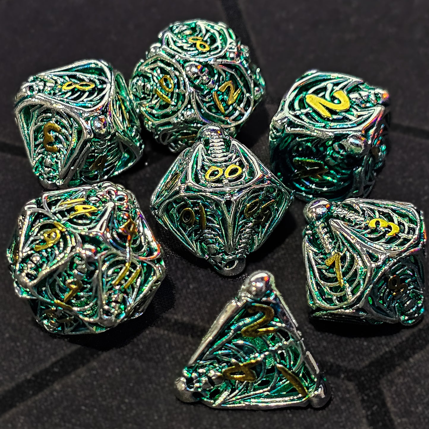 Hollow Metal Green Skeleton DND Dice Set