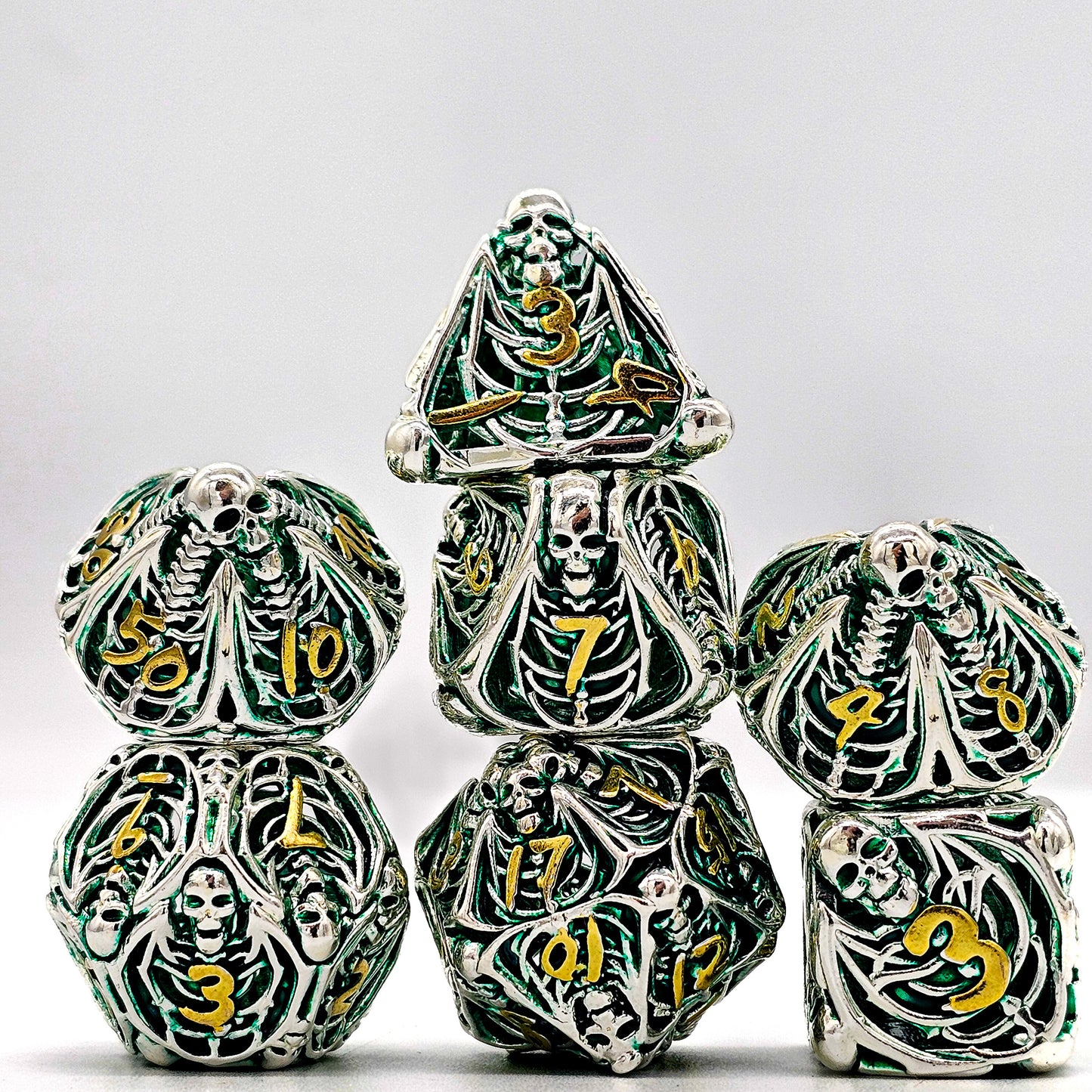 Hollow Metal Green Skeleton DND Dice Set