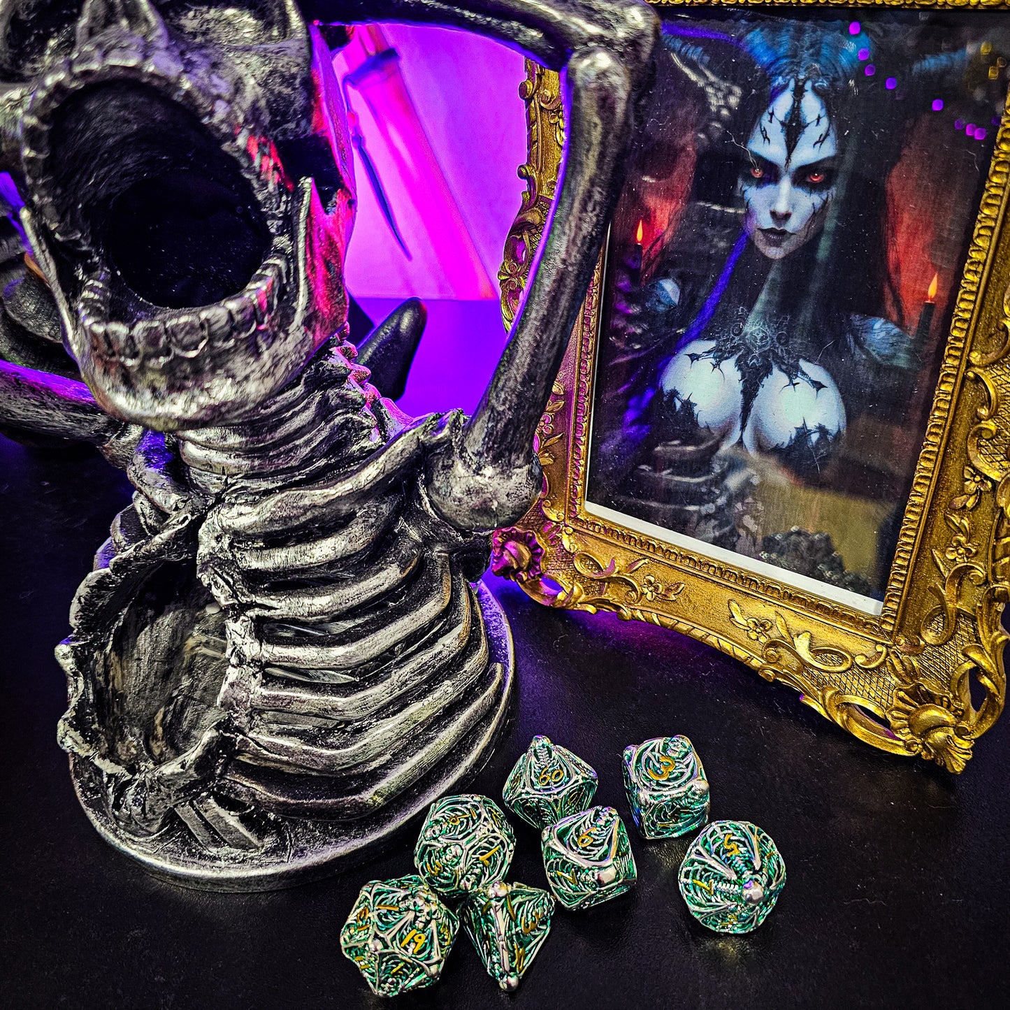 Hollow Metal Green Skeleton DND Dice Set