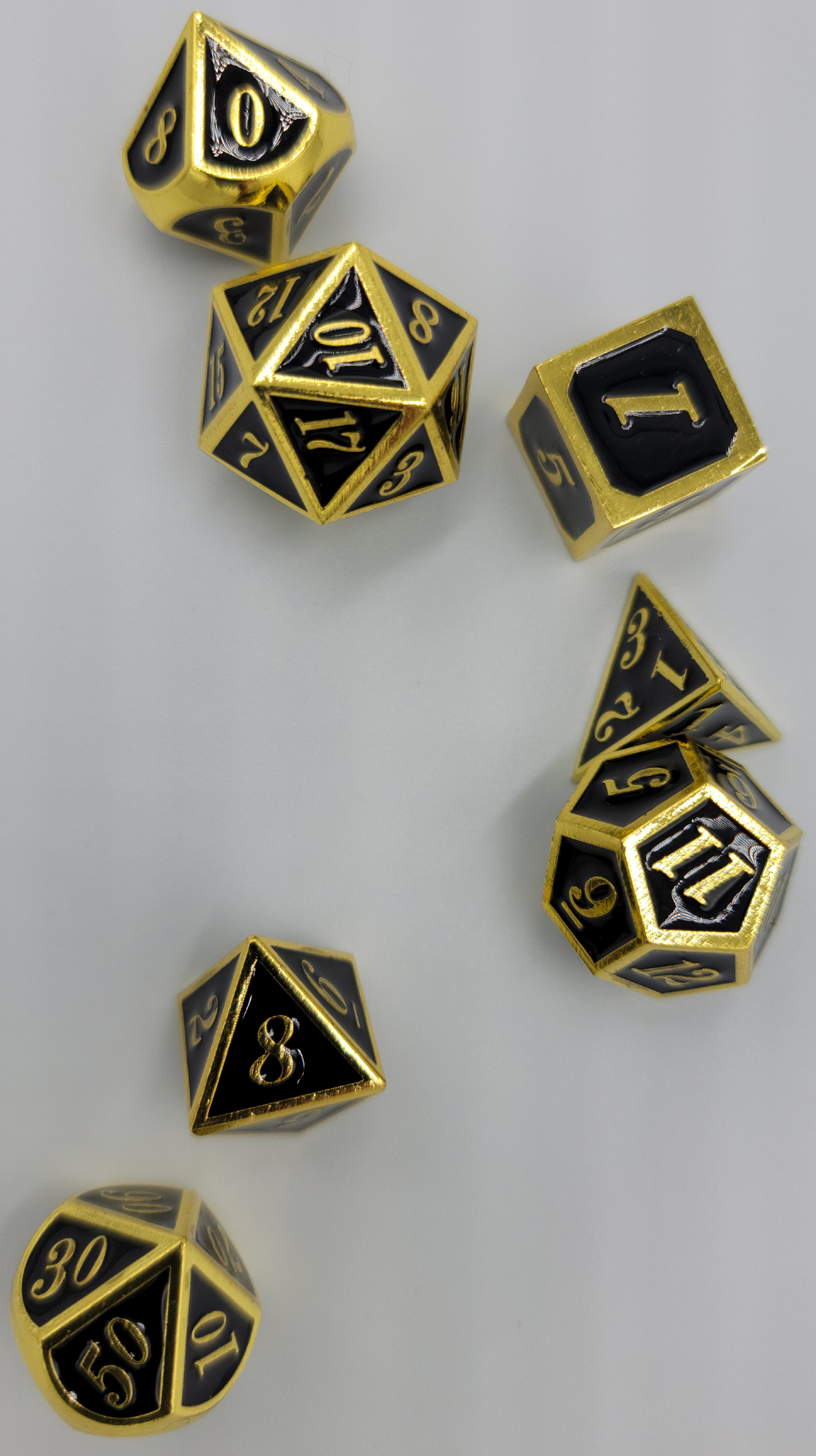 Black & Gold Metal 7 Piece D&D Dice Set