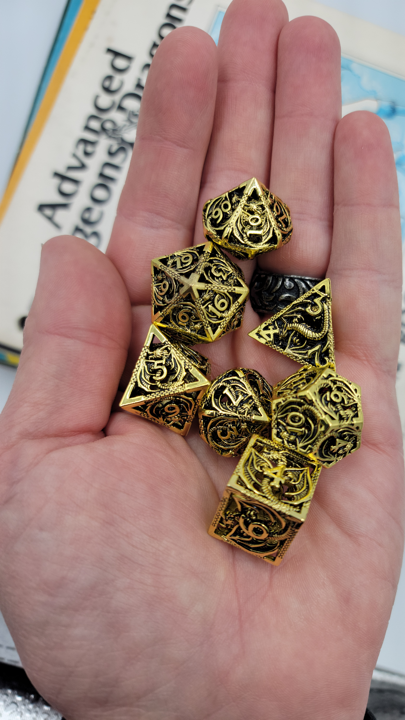 Hollow Metal Shiny Gold Dragon DND Dice Set